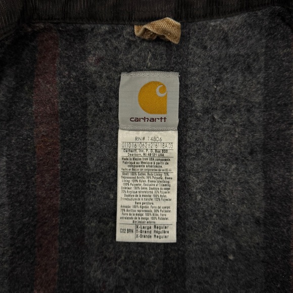 Vintage Carhartt Jacket - Picture 8 of 8